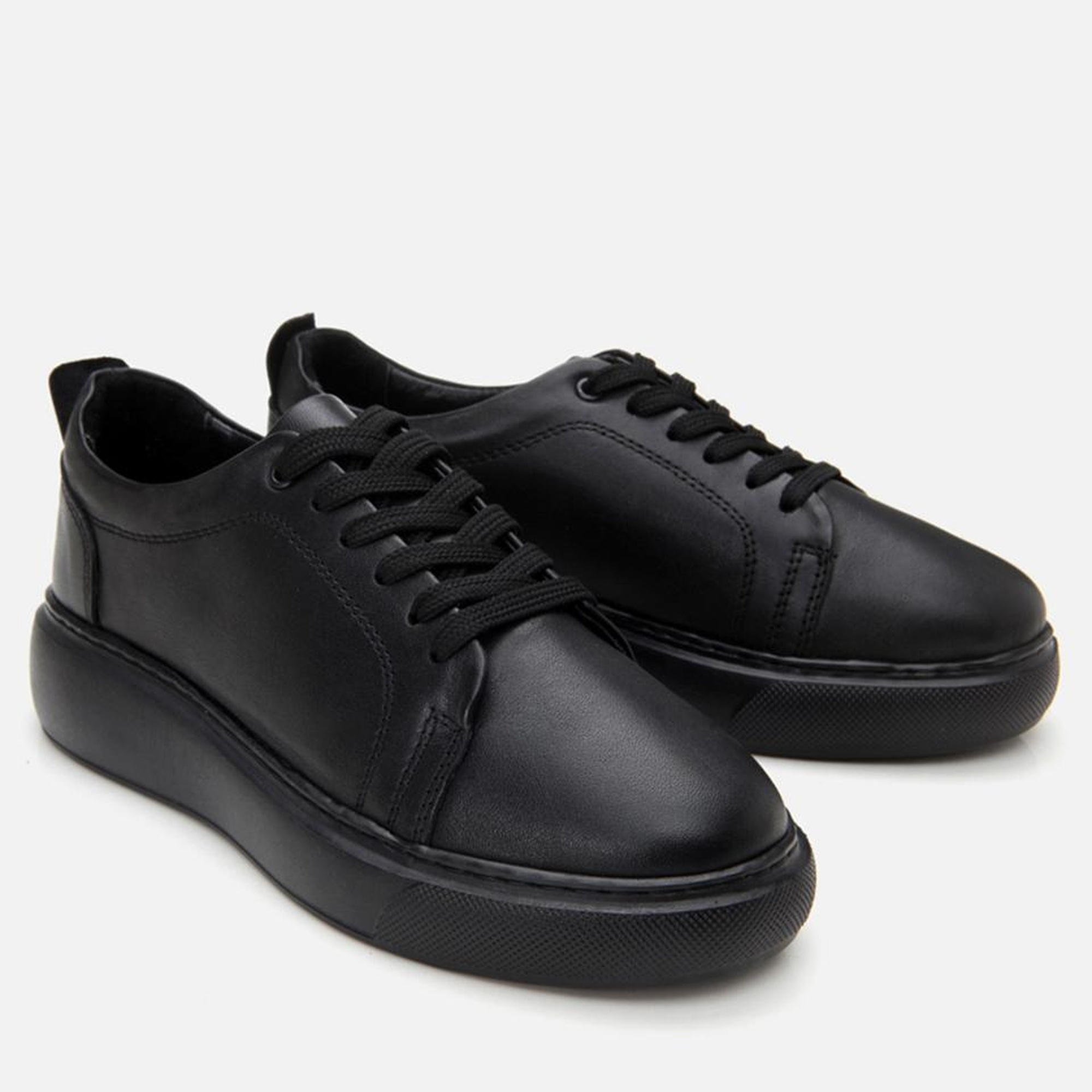 Kadın Deri Siyah Kalın Tabanlı Spor Ayakkabı