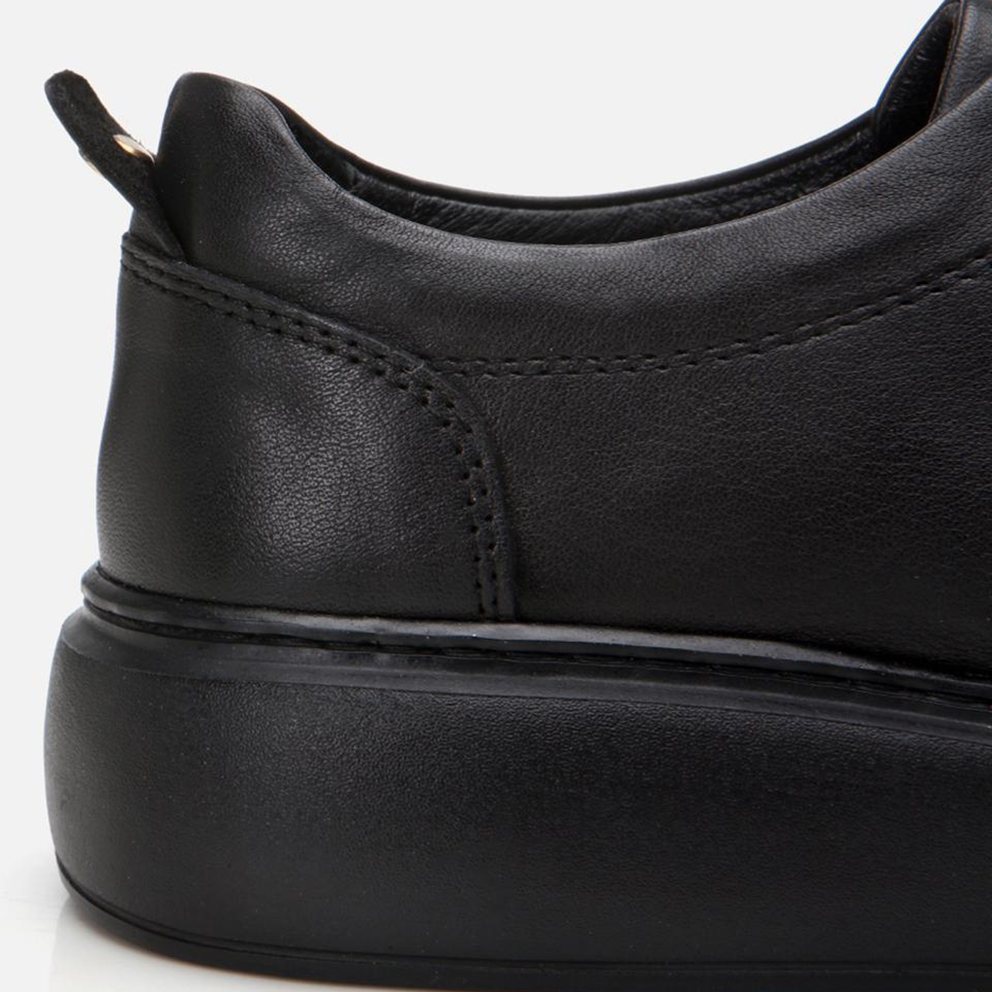 Kadın Deri Siyah Kalın Tabanlı Spor Ayakkabı