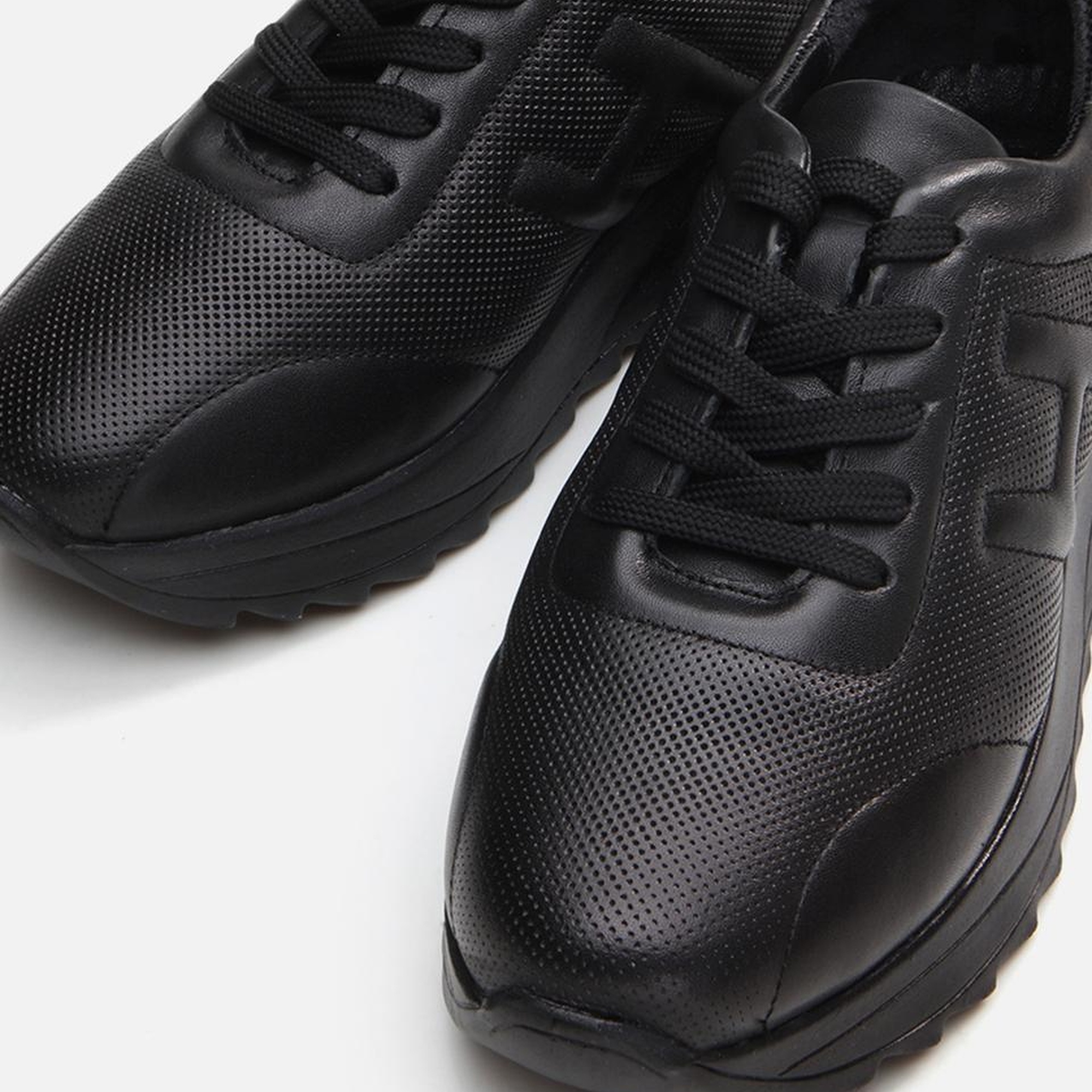 Kadın Deri Siyah Spor Ayakkabı