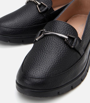  Kadın Deri Siyah Tokalı Loafer
