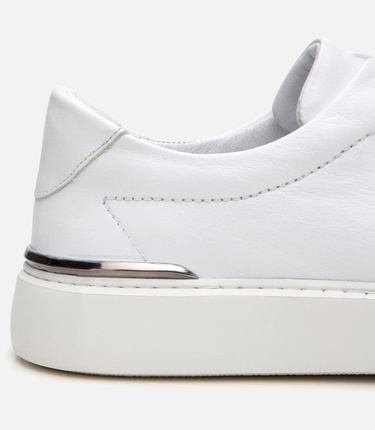  Erkek Deri Beyaz Ultra Hafif Tabanlı Spor Ayakkabı