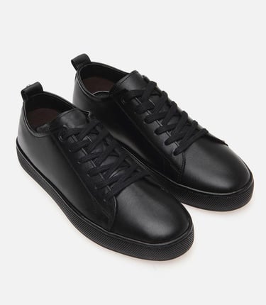  Erkek Deri Siyah Yaya Günlük Ayakkabı