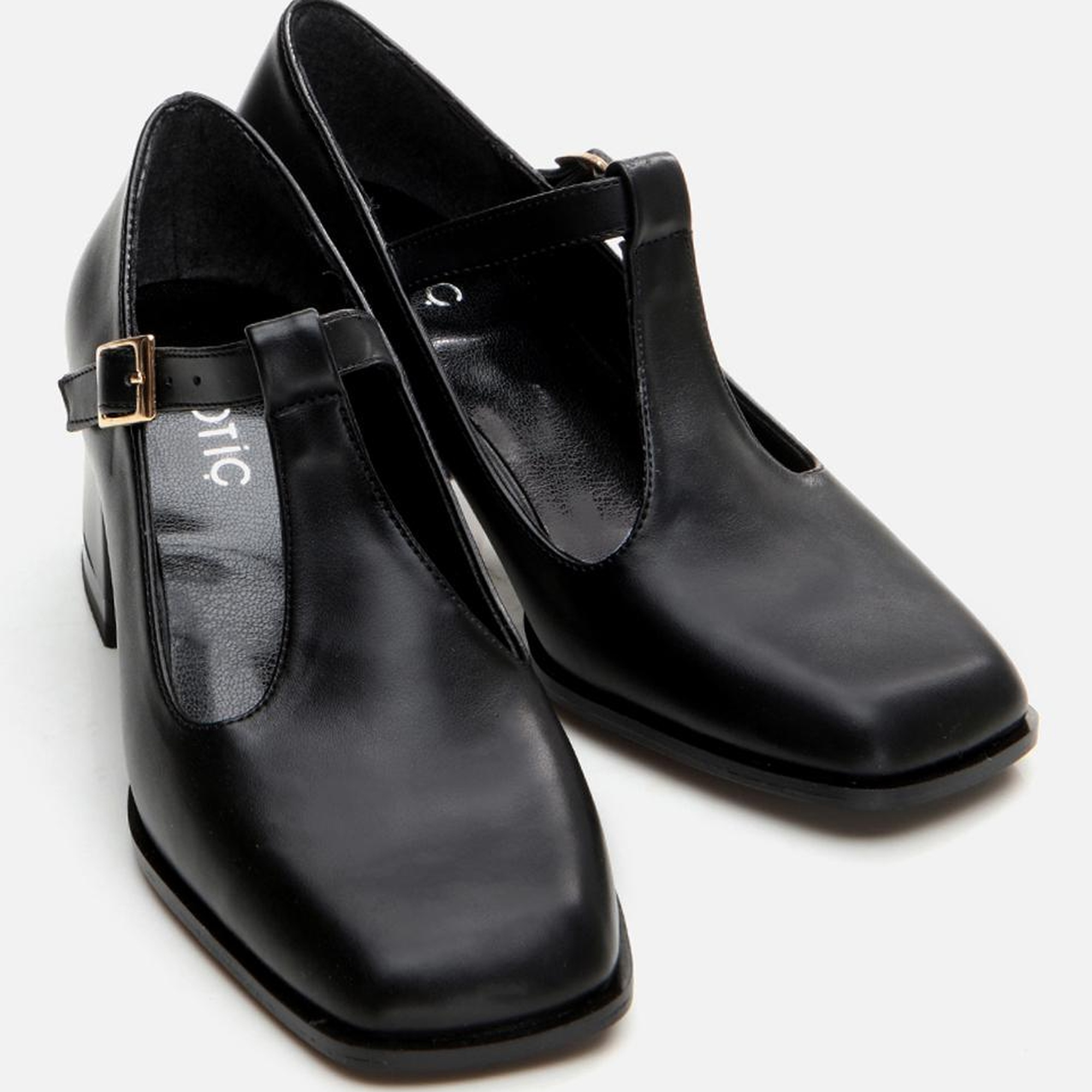 Kadın Siyah Kalın Topuklu Ayakkabı