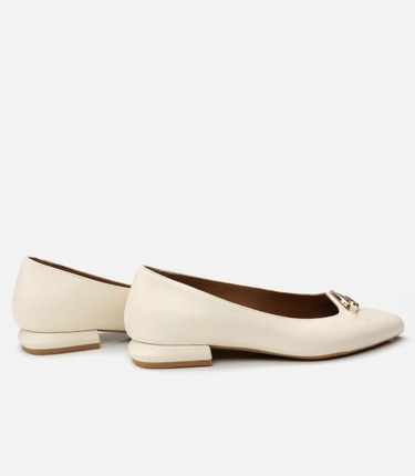  Kadın Deri Ekru Babet