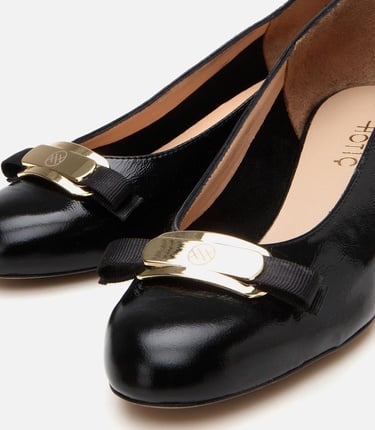  Kadın Rugan Deri Siyah Kalın Topuklu Ayakkabı