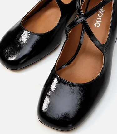  Kadın Deri Siyah Kalın Topuklu Ayakkabı