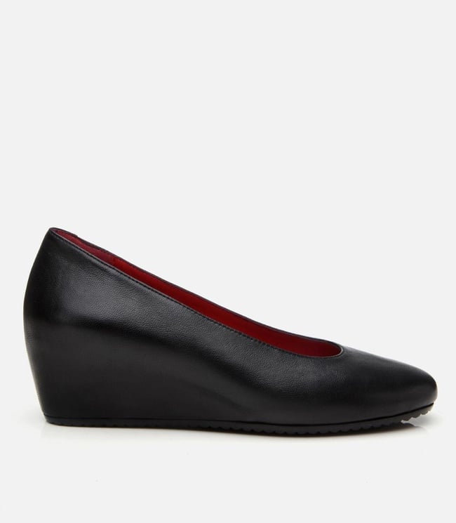  Kadın Deri Siyah Dolgu Topuklu Ayakkabı