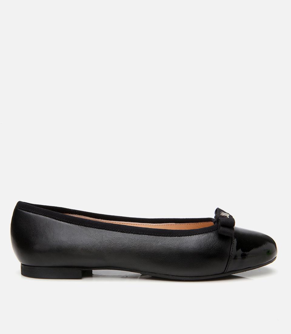  Kadın Deri Siyah Esnek Tabanlı Rahat Tokalı Babet