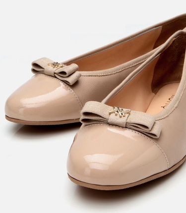  Kadın Deri Bej Esnek Tabanlı Rahat Tokalı Babet