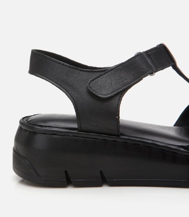  Kadın Deri Siyah Ayarlanabilir Comfort Sandalet