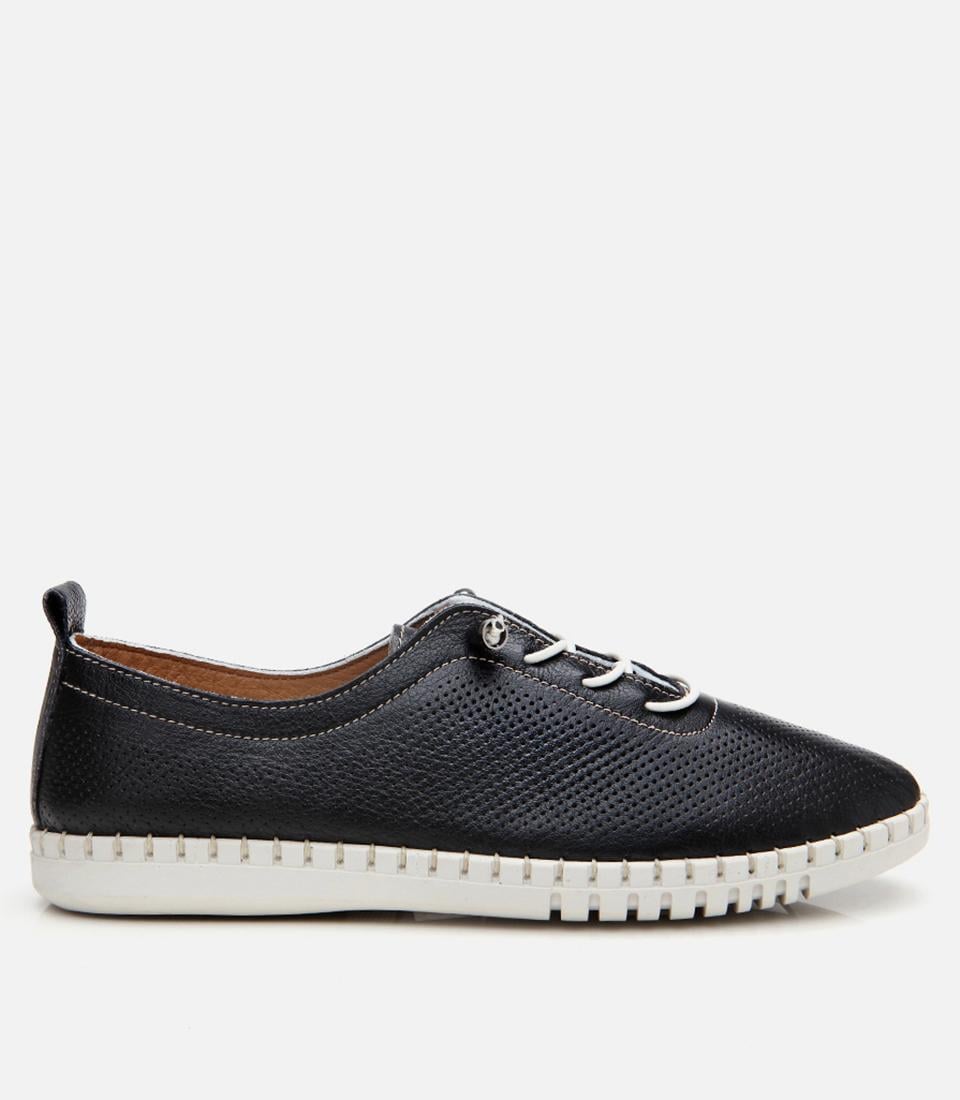  Kadın Deri Siyah Comfort Ayakkabı