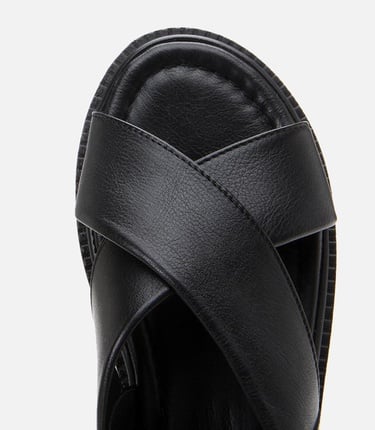  Kadın Deri Siyah Ayarlanabilir Düz Sandalet