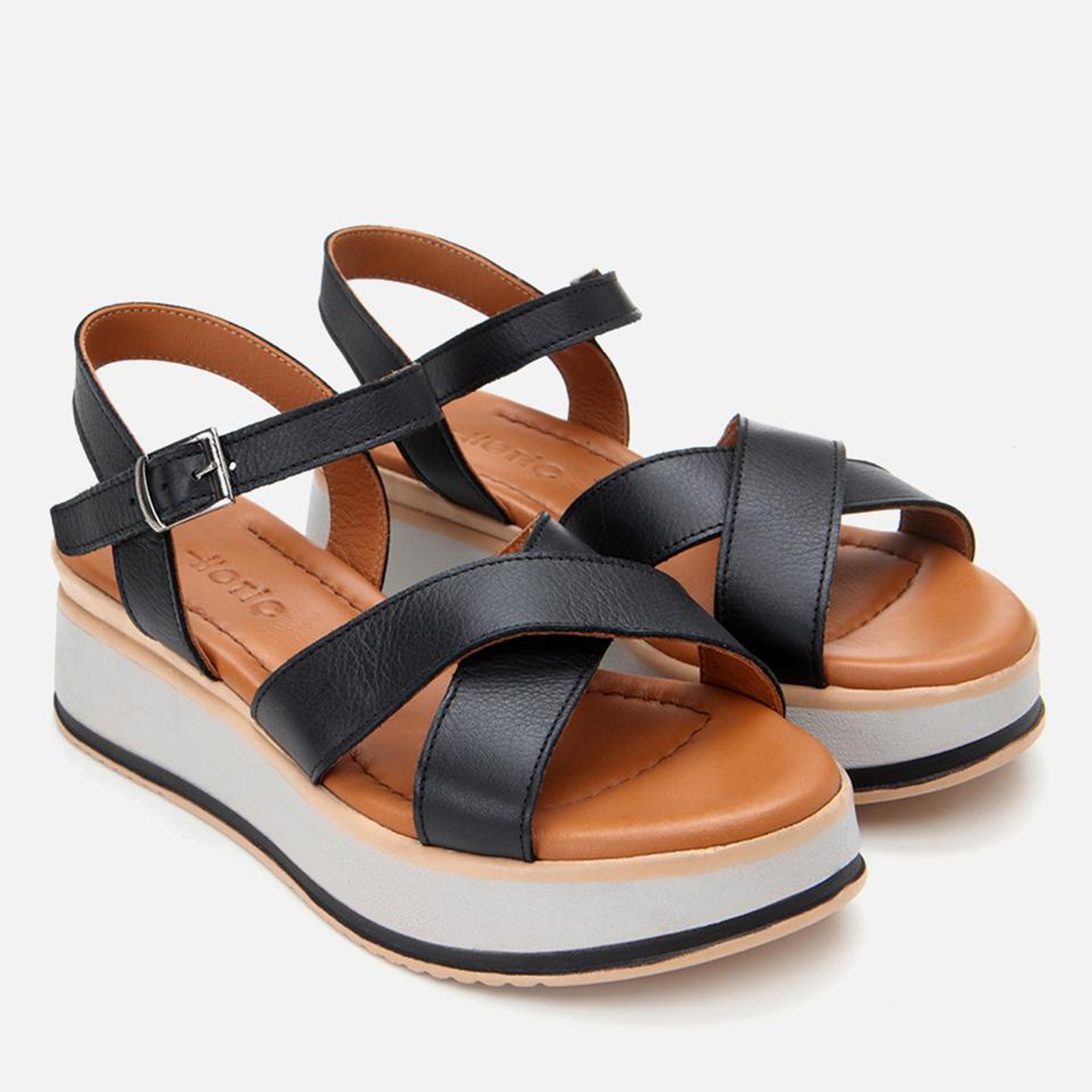 Kadın Deri Siyah Dolgu Topuklu Sandalet