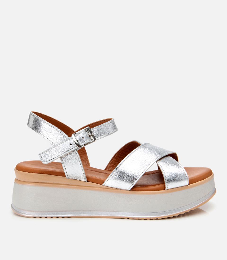  Kadın Deri Lame Dolgu Topuklu Sandalet