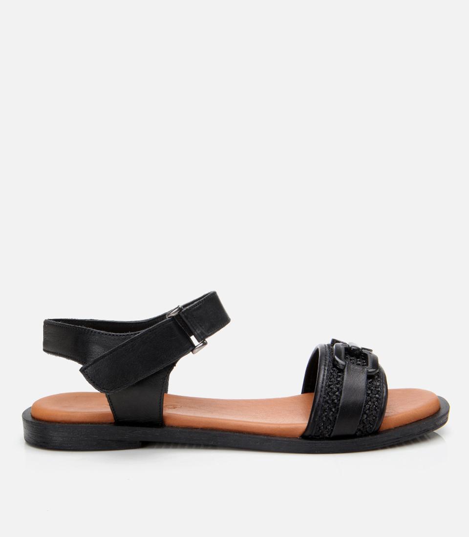  Kadın Deri Siyah Hasır Detaylı Düz Sandalet