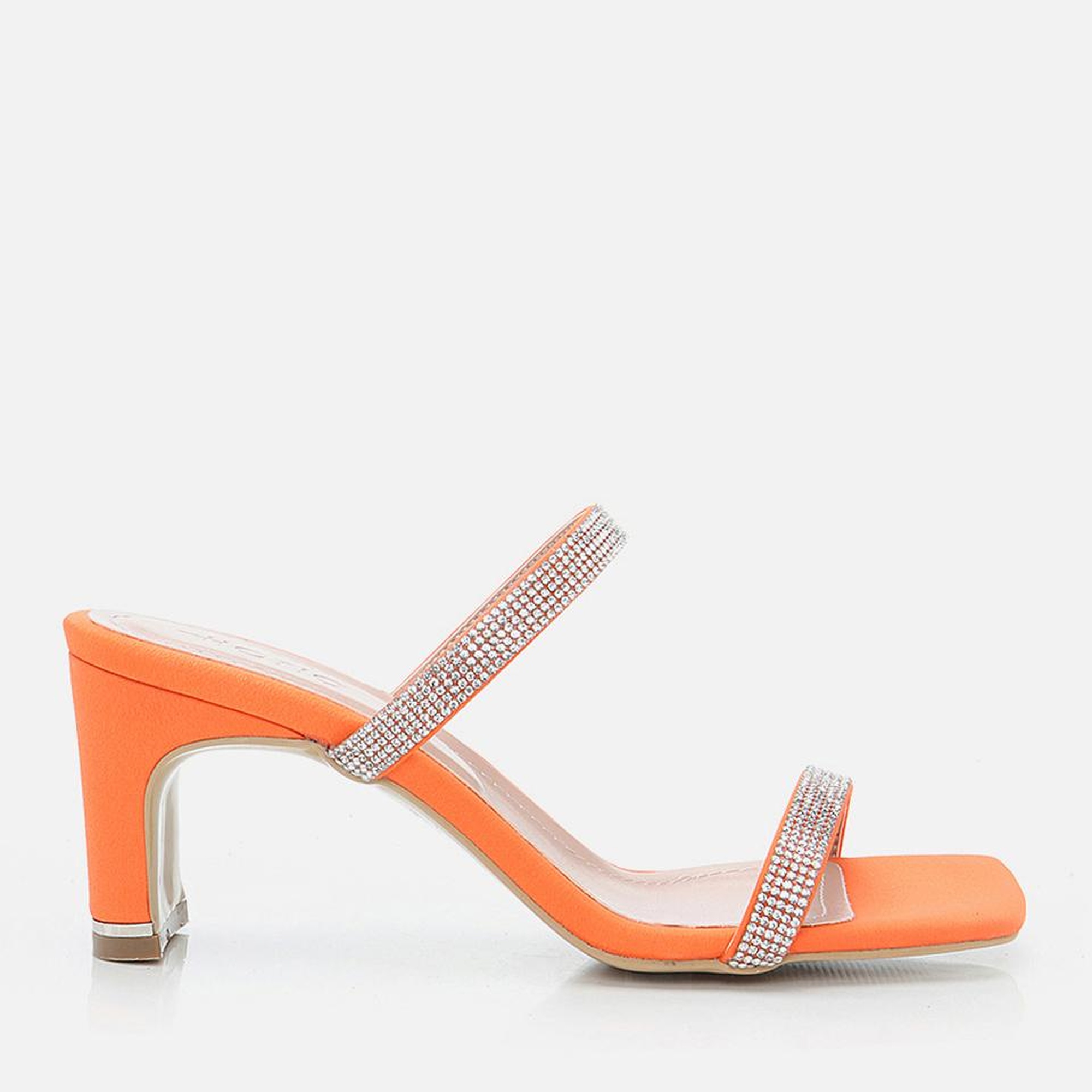 Turuncu Kadın Terlik