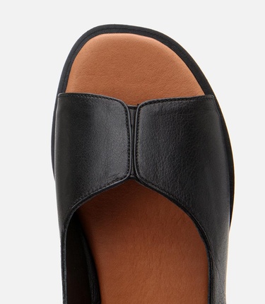  Kadın Deri Siyah Düz Sandalet