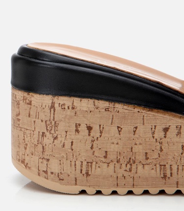  Kadın Deri Siyah Taşlı Topuklu Terlik