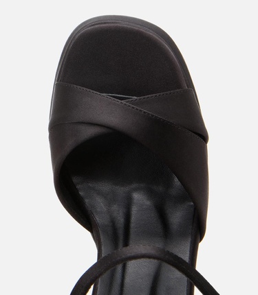  Kadın Siyah Abiye Yüksek Topuklu Sandalet