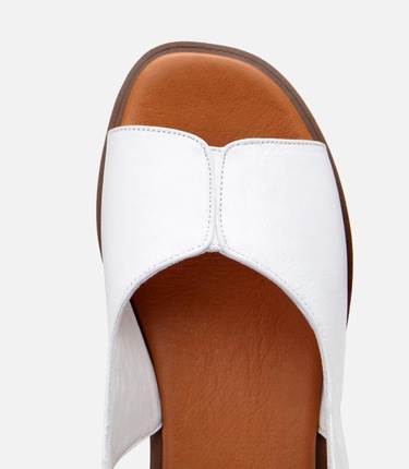  Kadın Deri Beyaz Düz Sandalet