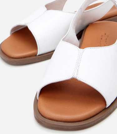  Kadın Deri Beyaz Düz Sandalet