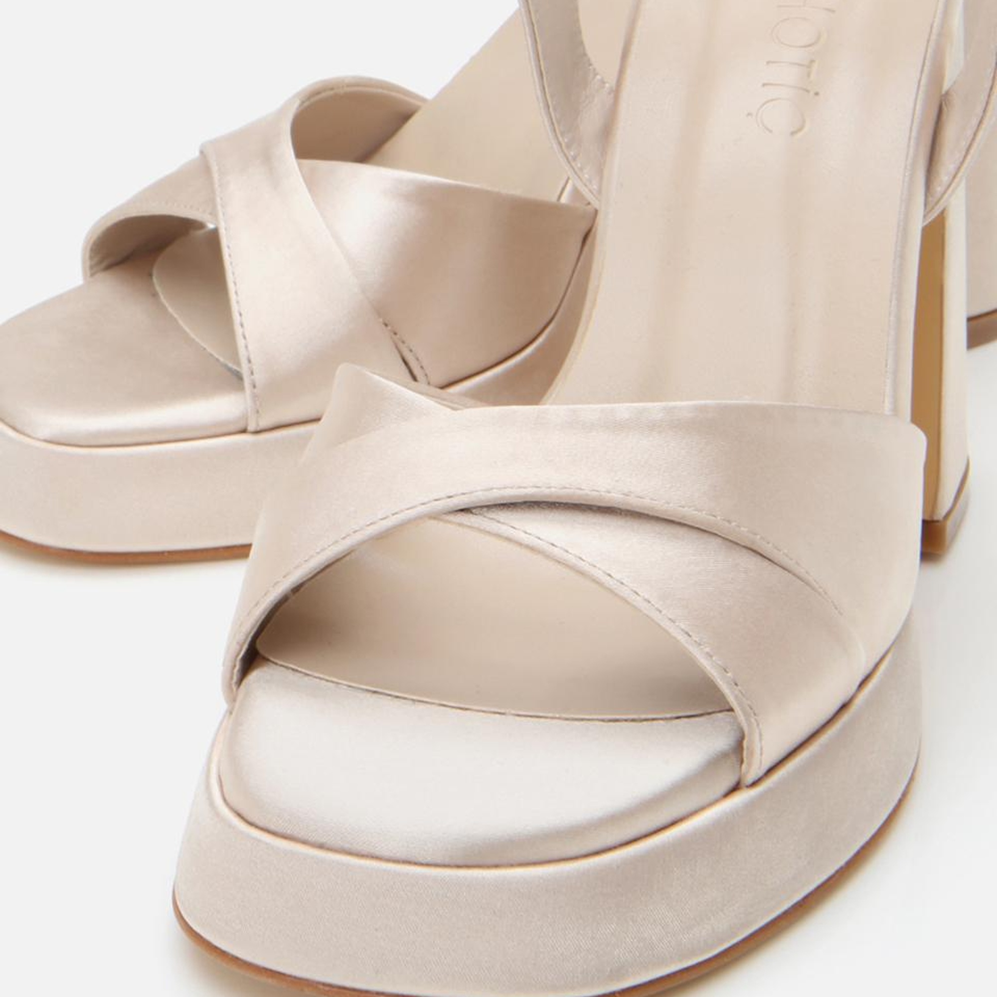 Kadın Bej Abiye Yüksek Topuklu Sandalet