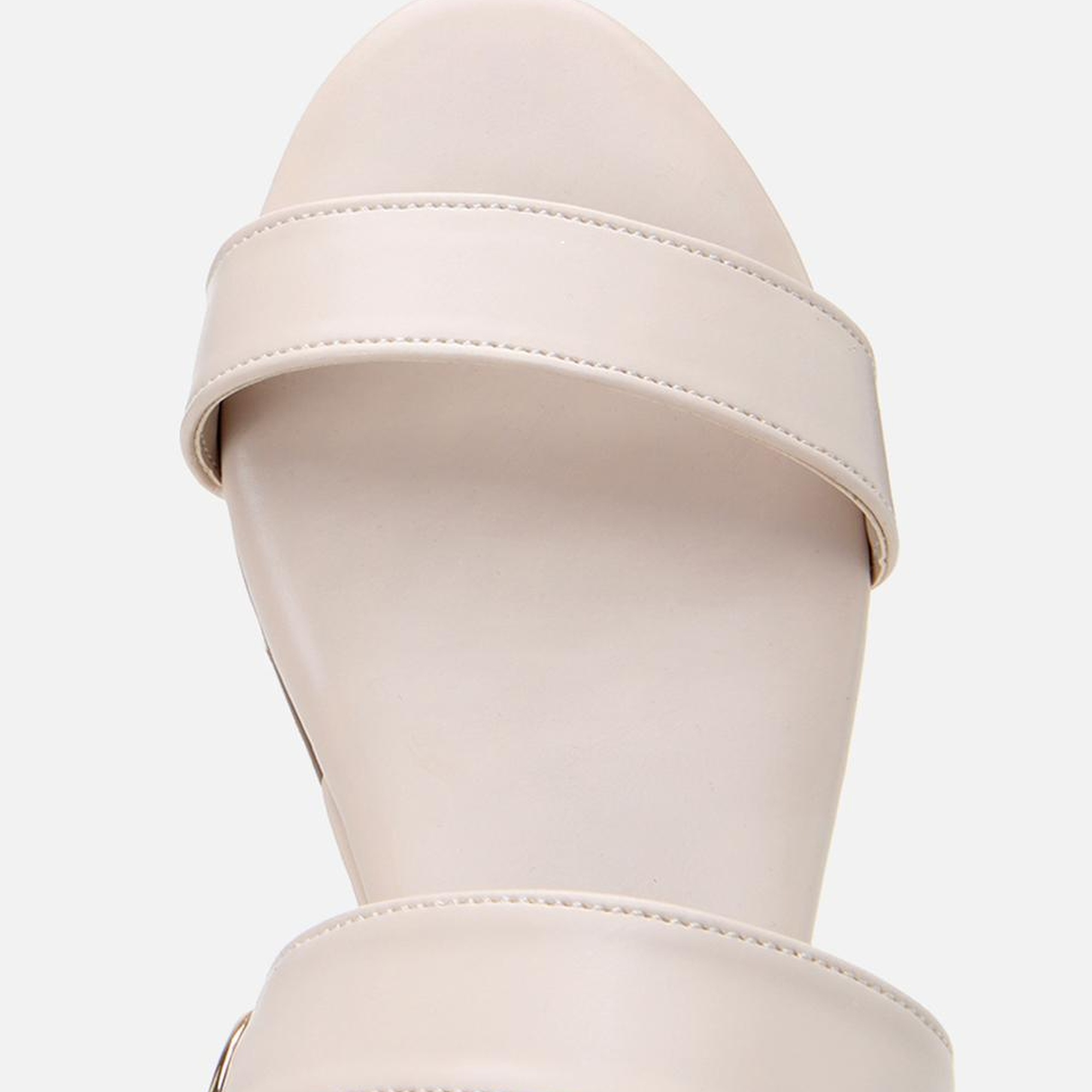 Kadın Bej Dolgu Topuklu Sandalet