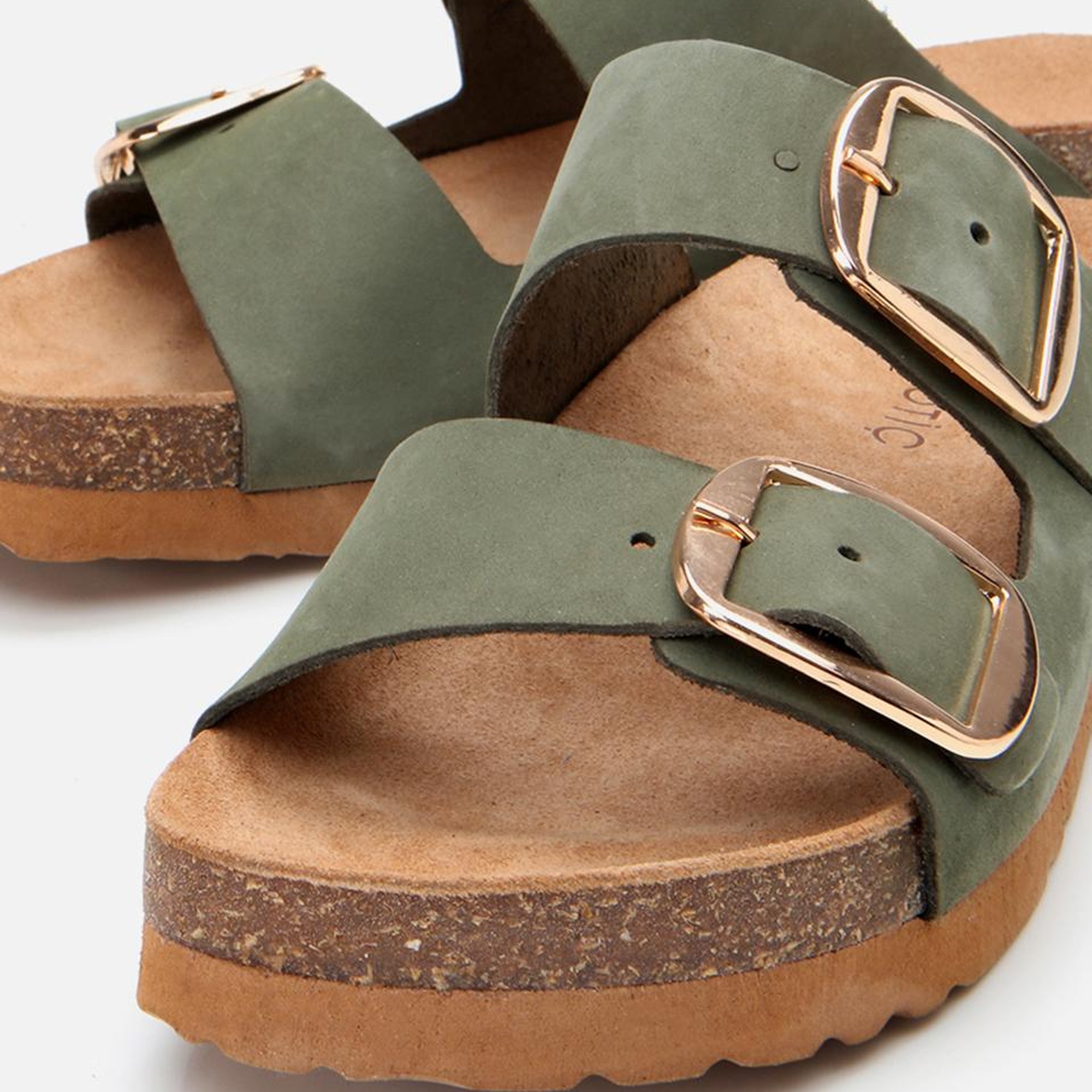 Kadın Nubuk Deri Yeşil Kemerli Düz Terlik