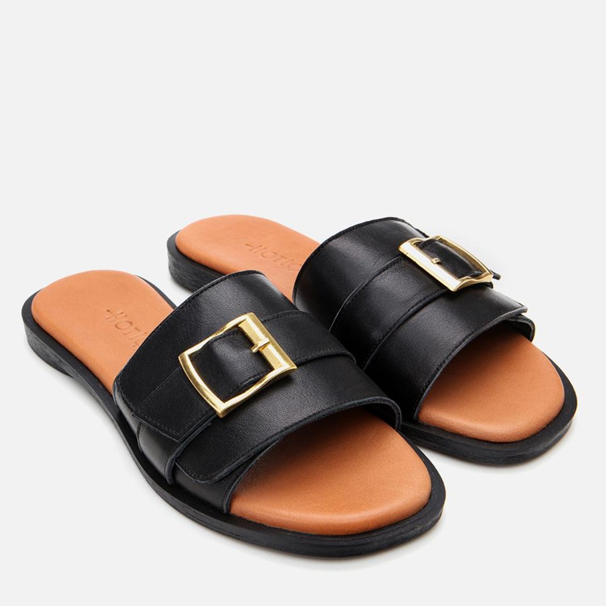 Kadın Deri Siyah Kemer Detaylı Düz Terlik