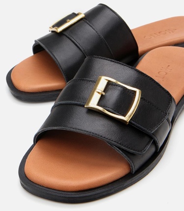  Kadın Deri Siyah Kemer Detaylı Düz Terlik