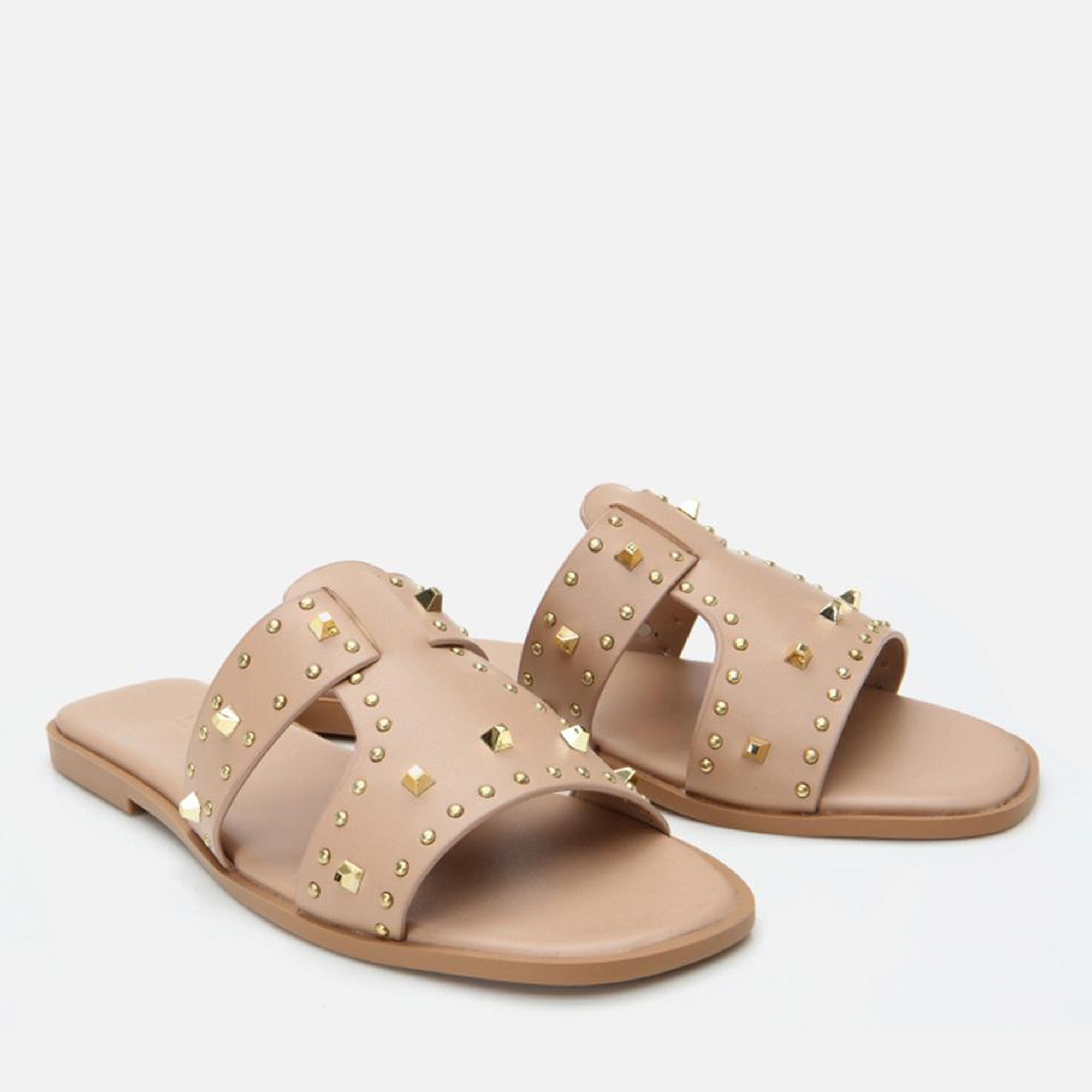 Kadın Bej Yaya Taşlı Terlik