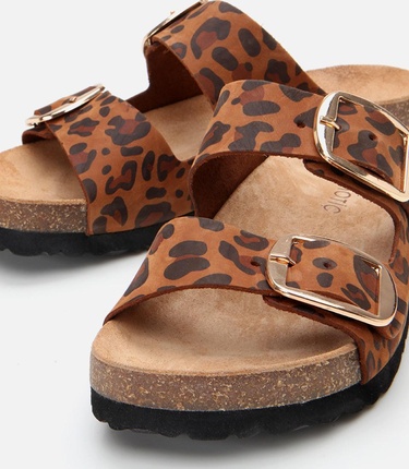  Kadın Süet Deri Taba Leopar Desenli Kemerli Düz Terlik