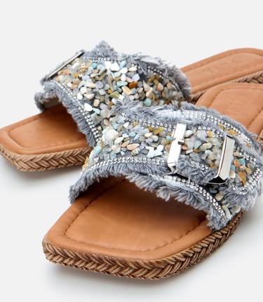  Kadın Gri Yaya Taşlı Terlik