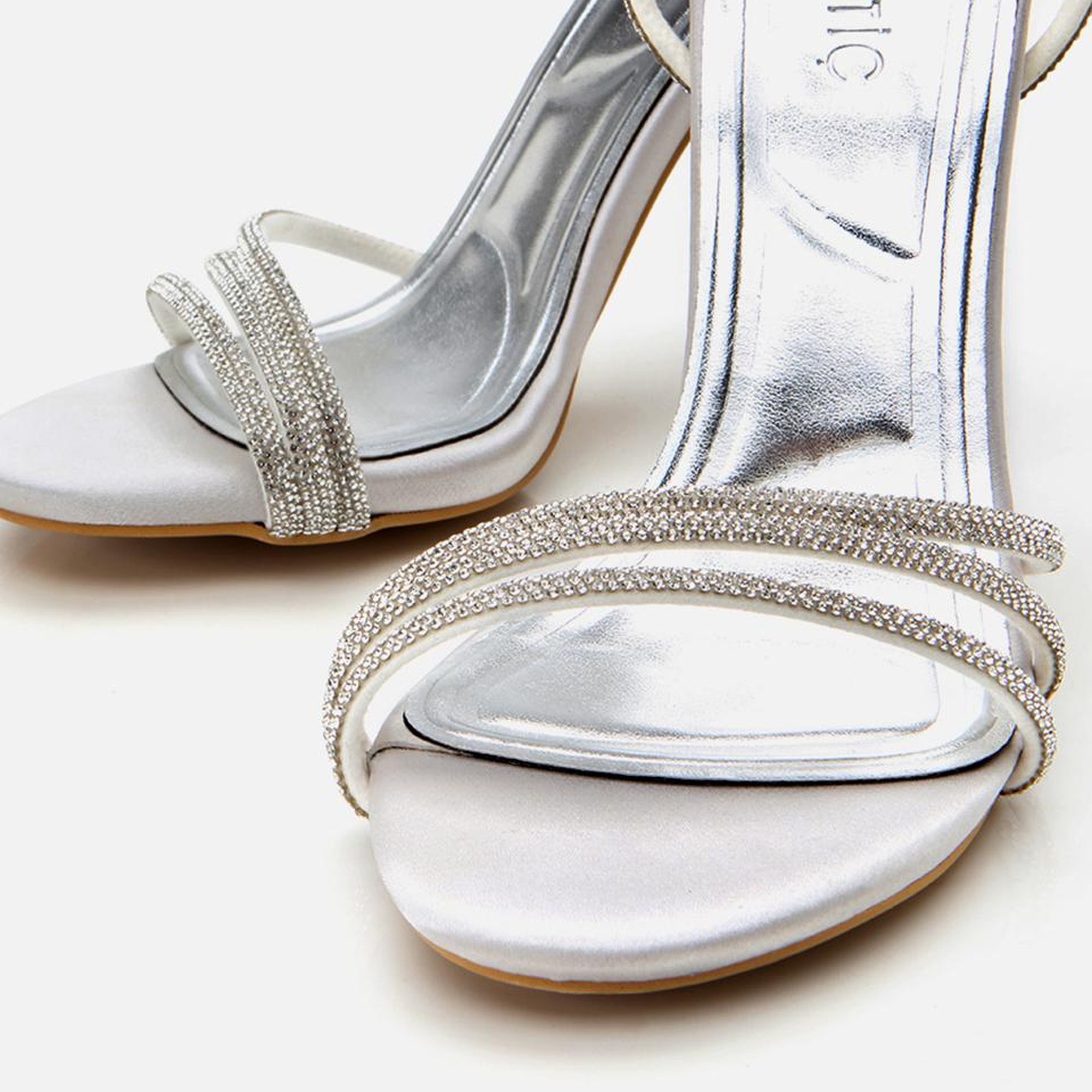 Kadın Lame Taşlı Abiye Yüksek Topuklu Sandalet