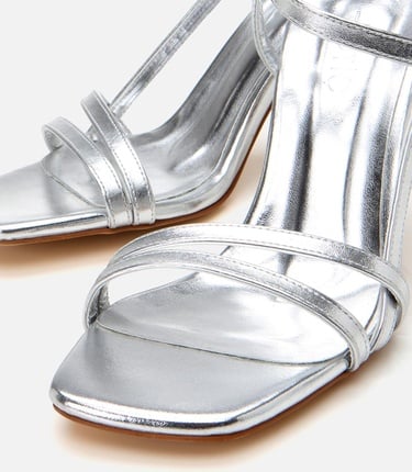  Kadın Lame Abiye Topuklu Sandalet