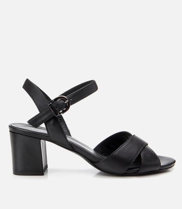  Kadın Deri Siyah Kemerli Kalın Topuklu Sandalet