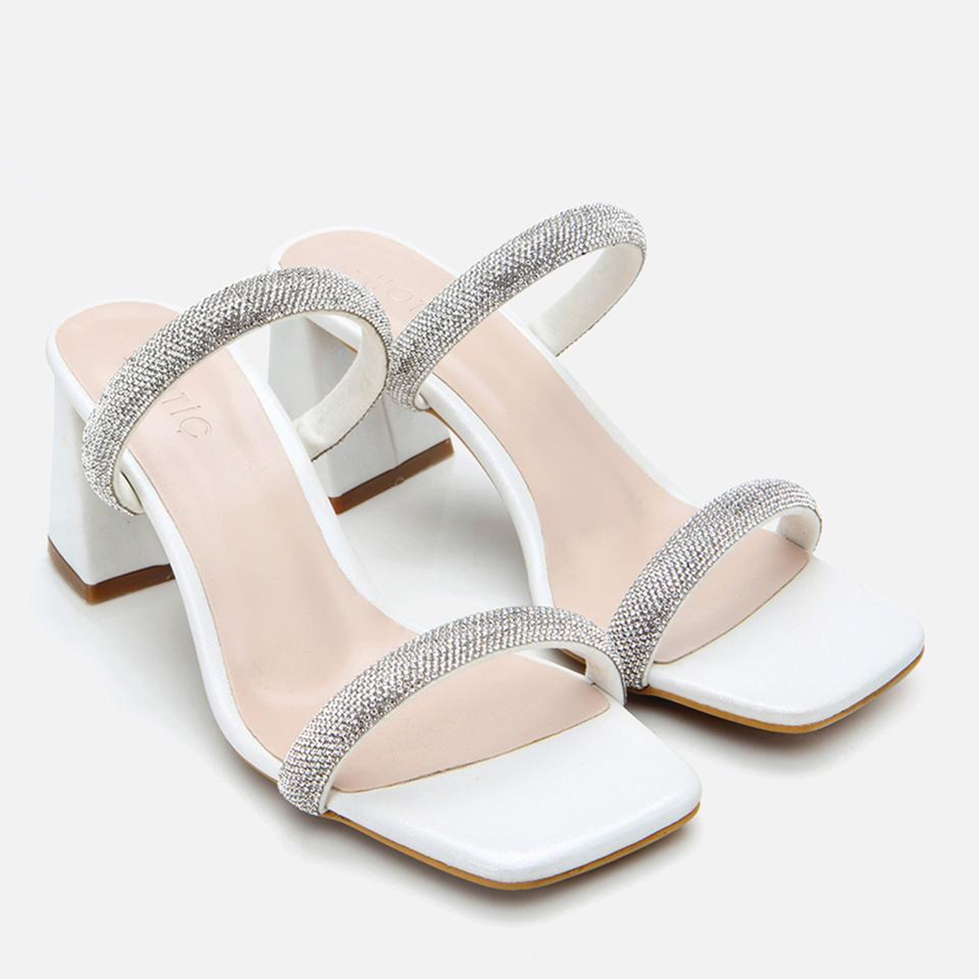 Kadın Beyaz Taşlı Kalın Topuklu Terlik