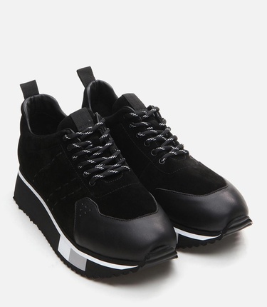  Erkek Deri Siyah Spor Ayakkabı