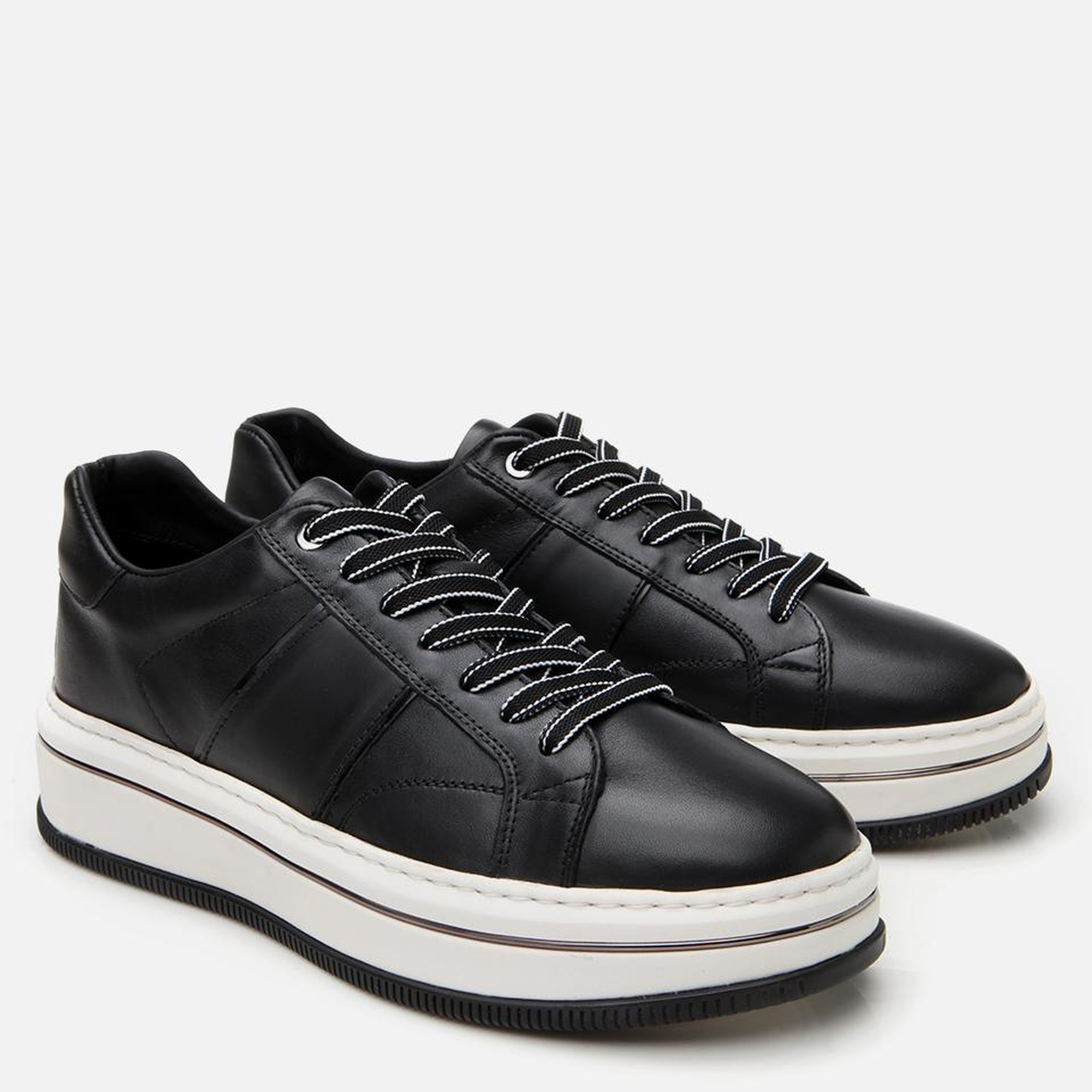 Erkek Deri Siyah Yüksek Tabanlı Spor Ayakkabı