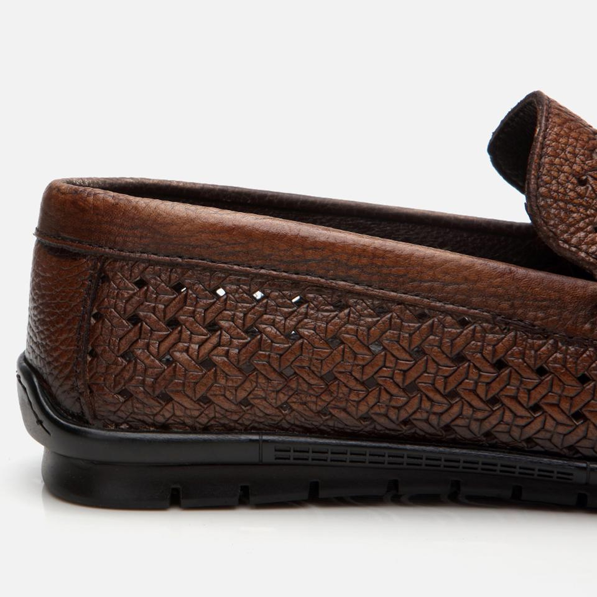 Erkek Deri Kahverengi Delikli Toka Detaylı Loafer