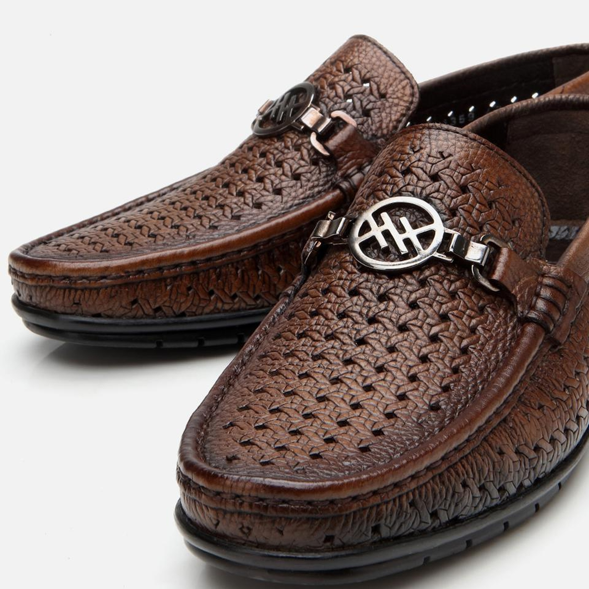 Erkek Deri Kahverengi Delikli Toka Detaylı Loafer