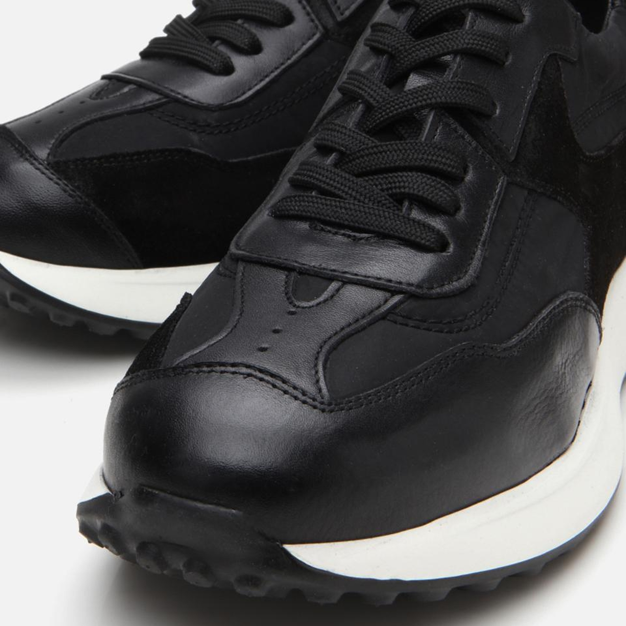 Erkek Süet Deri Siyah Ultra Hafif Tabanlı Spor Ayakkabı