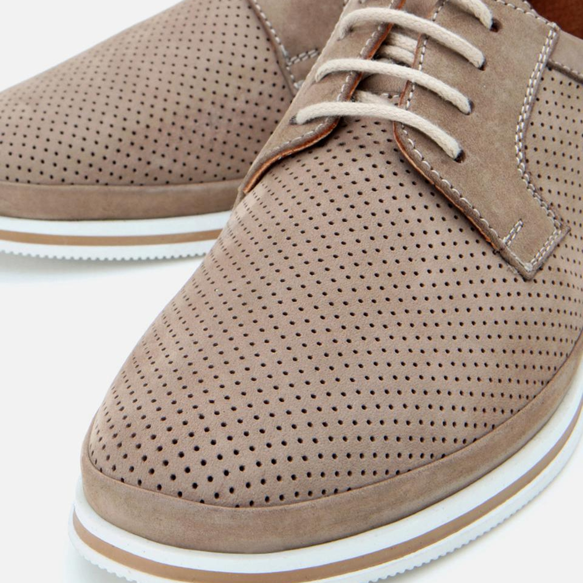 Erkek Nubuk Deri Bej Delikli Rahat Günlük Ayakkabı