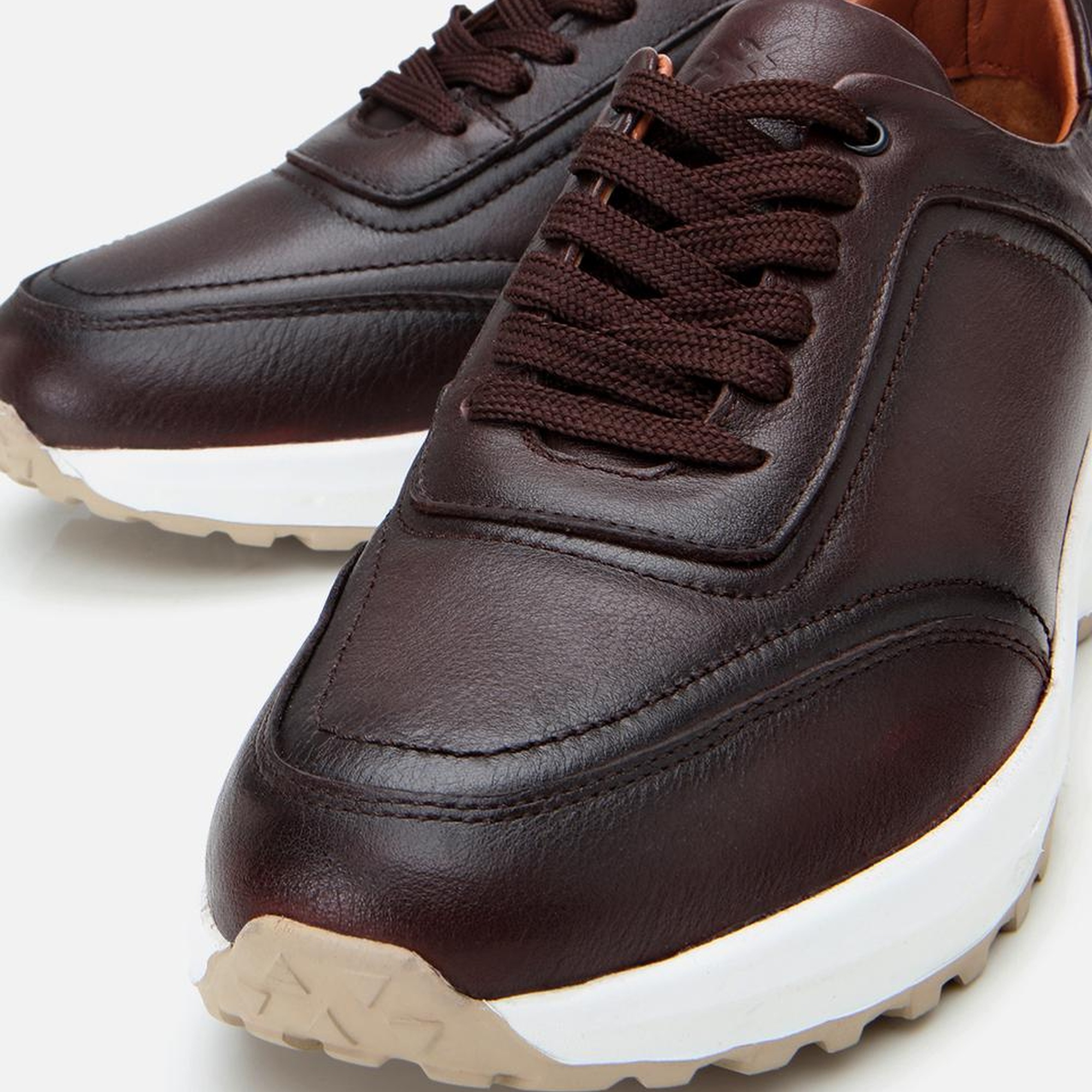 Erkek Deri Kahverengi Yumuşak Tabanlı Spor Ayakkabı