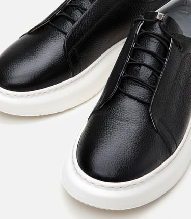  Erkek Deri Siyah Ultra Hafif Tabanlı Spor Ayakkabı