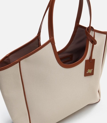  Kadın Ekru Omuz Çantası