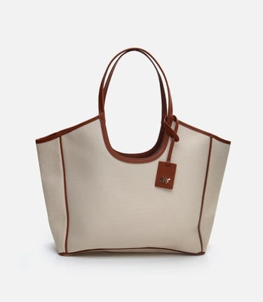  Kadın Ekru Omuz Çantası