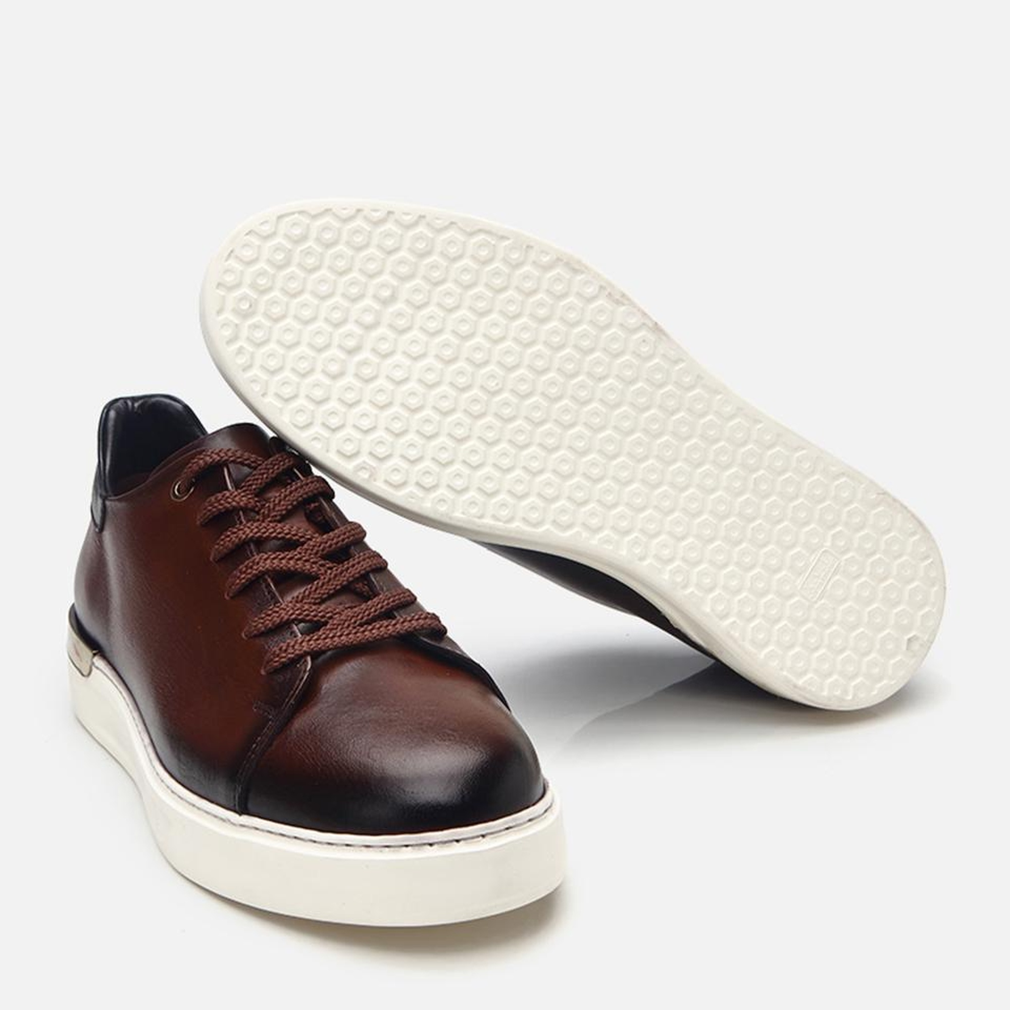 Erkek Deri Kahve Toka Detaylı Spor Ayakkabı