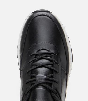  Erkek Deri Siyah Ultra Hafif Tabanlı Spor Ayakkabı