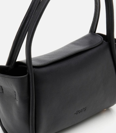  Kadın Deri Siyah Omuz Çantası